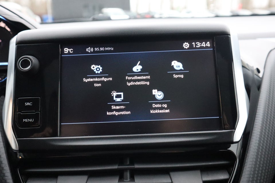 Peugeot 2008 1,2 e-THP 110 Desire Sky EAT6 5d