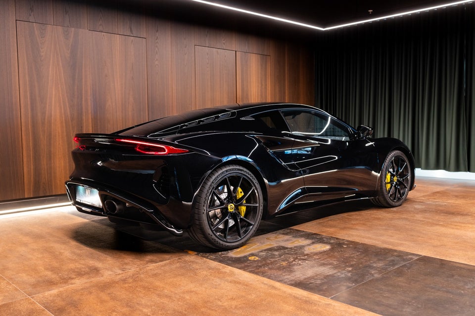 Lotus Emira 2,0 i4 aut. 2d