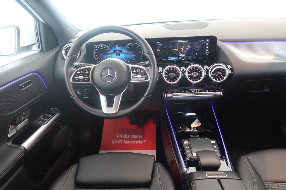 Mercedes EQA300 Progressive 4Matic 5d