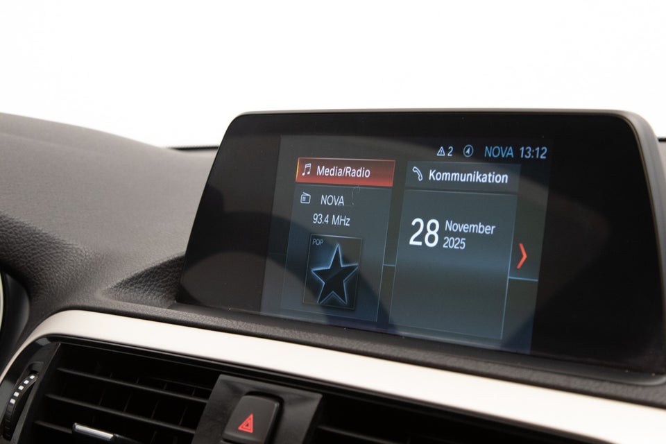 BMW 118i 1,5 Advantage aut. 5d