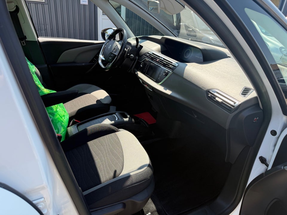 Citroën Grand C4 Picasso 1,6 BlueHDi 120 Intensive EAT6 7prs 5d