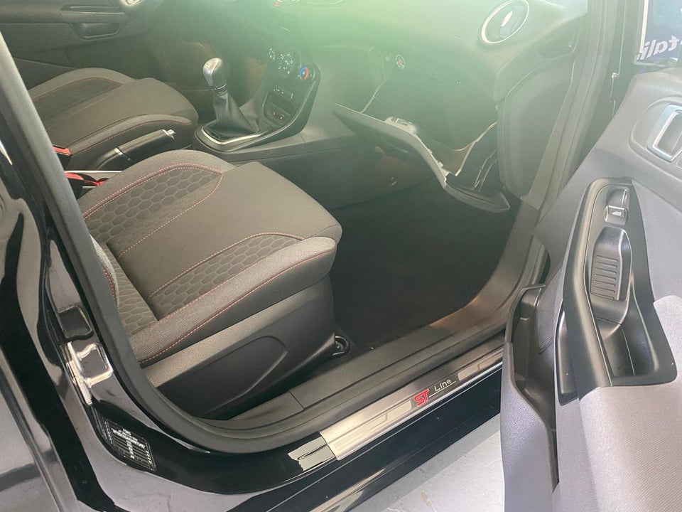 Ford Fiesta 1,0 EcoBoost ST-Line 5d