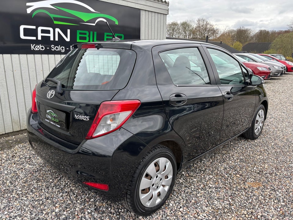 Toyota Yaris 1,0 VVT-i T2 Touch 5d