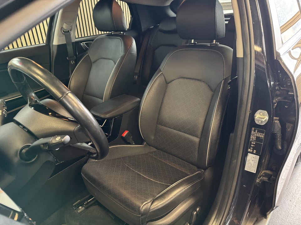 Kia XCeed 1,6 PHEV Upgrade DCT 5d