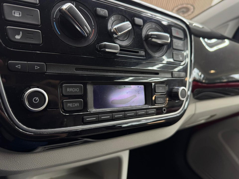 VW Up! 1,0 75 High Up! BMT 3d