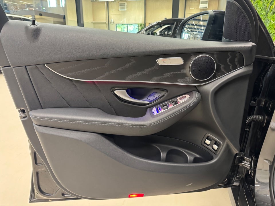 Mercedes GLC300 e 2,0 AMG Line aut. 4Matic 5d