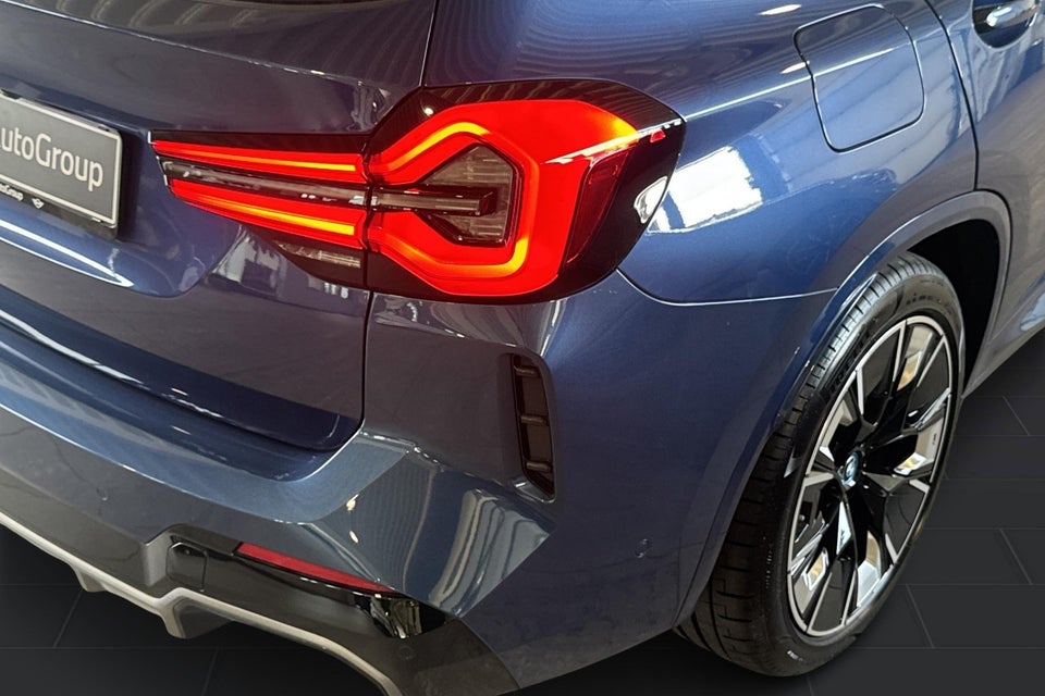 BMW iX3 Charged Plus M-Sport 5d