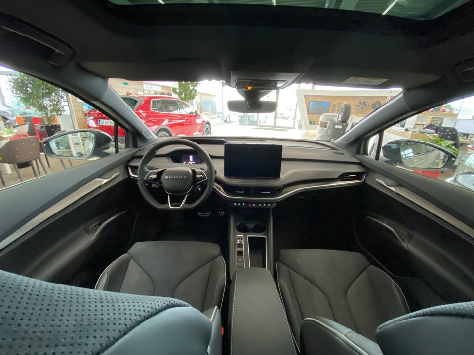 Skoda Enyaq 85x iV Sportline Maxx 5d