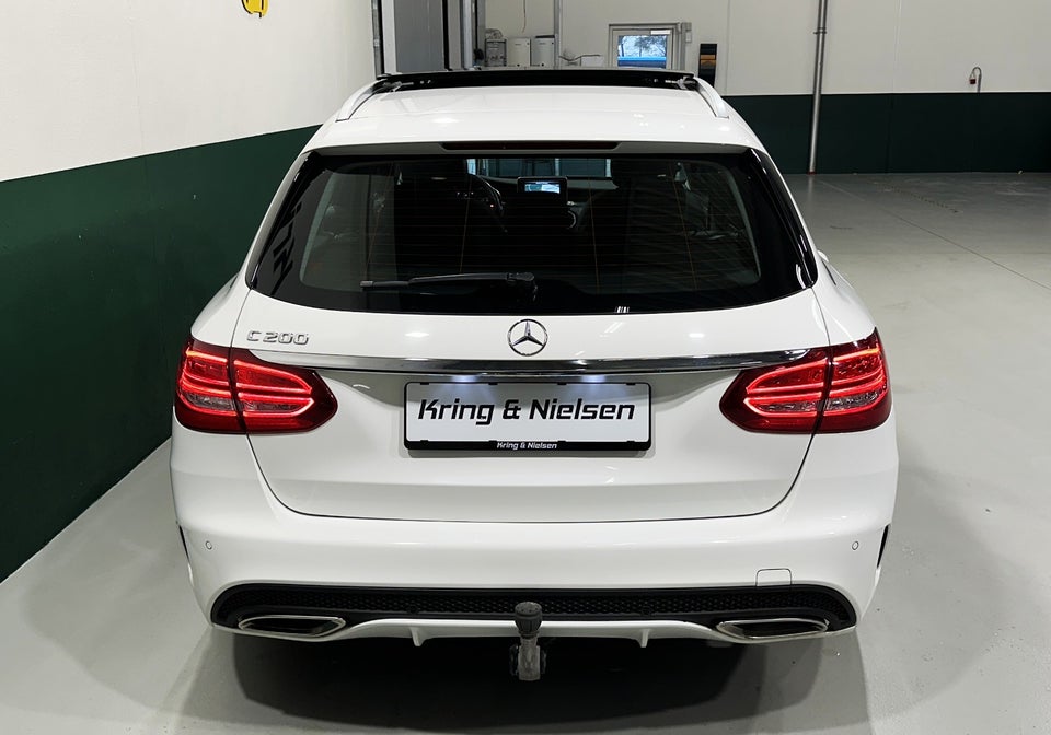 Mercedes C200 2,0 Edition C stc. aut. 5d