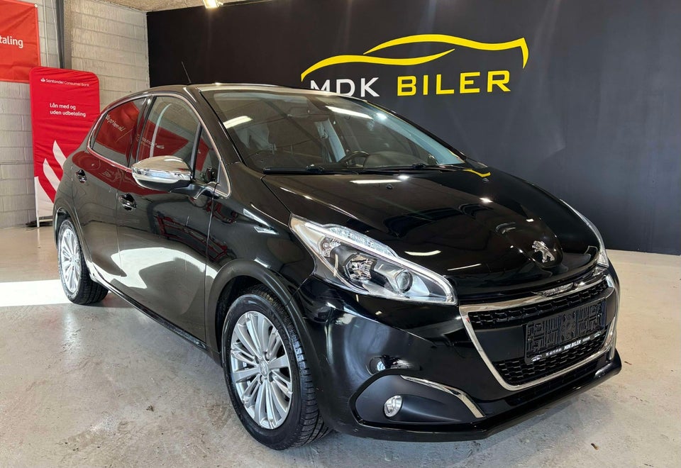 Peugeot 208 1,2 PureTech 82 Allure Sky 5d