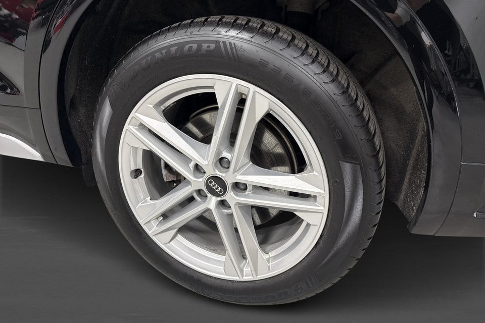Audi Q5 55 TFSi e S-line quattro S-tr. 5d