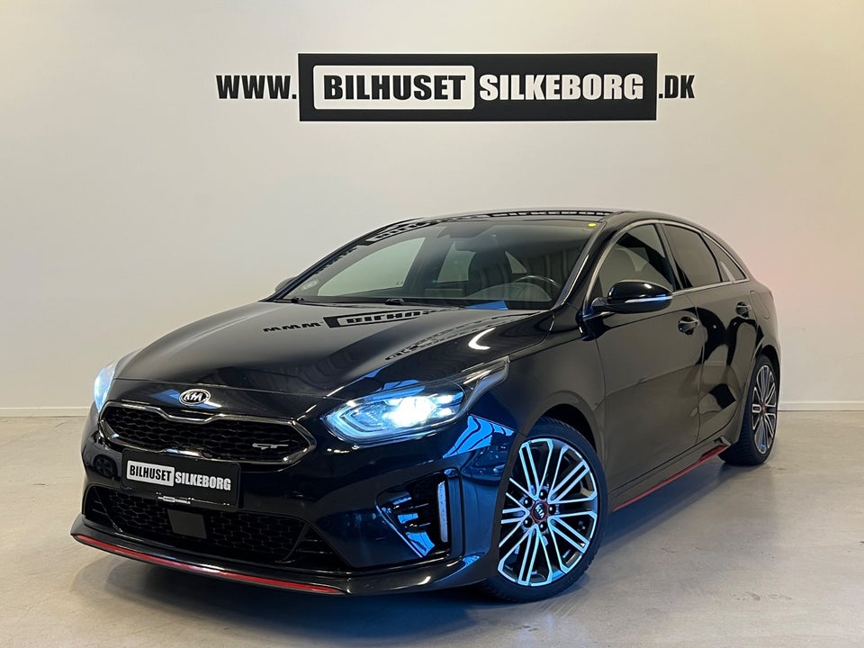 Kia ProCeed 1,6 T-GDi GT DCT 5d