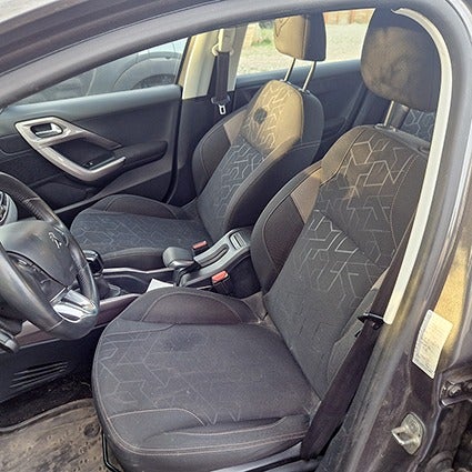 Peugeot 2008 1,2 VTi 82 Access 5d
