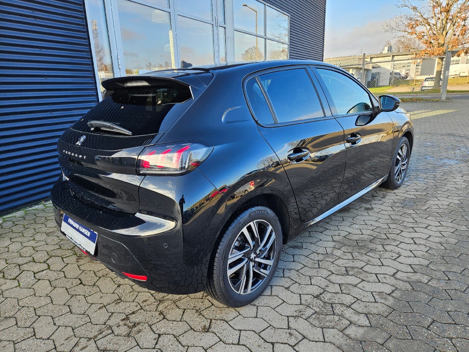 Peugeot 208 1,2 PureTech 100 Edition:210+ 5d