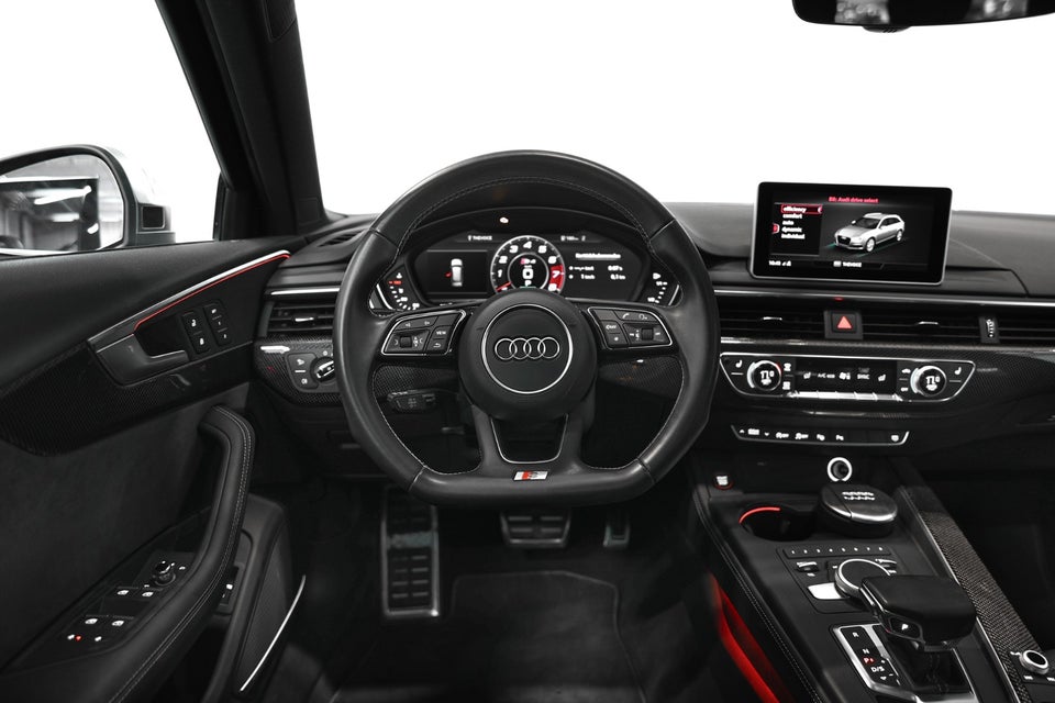 Audi S4 3,0 TFSi Avant quattro Tiptr. 5d