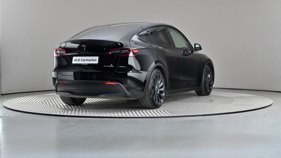 Tesla Model Y Performance AWD 5d
