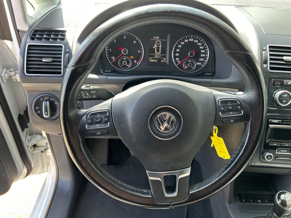 VW Touran 1,6 TDi 105 Comfortline BMT Van 5d