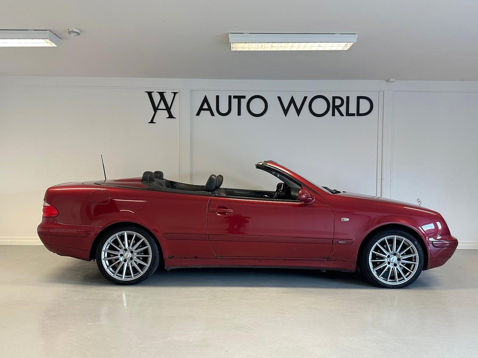 Mercedes CLK200 2,0 Cabriolet Avantgarde aut. 2d