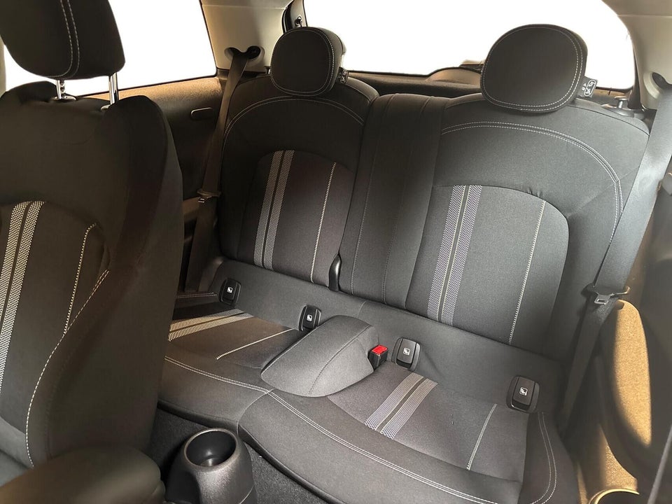 MINI Cooper SE Edition Premium Plus 3d