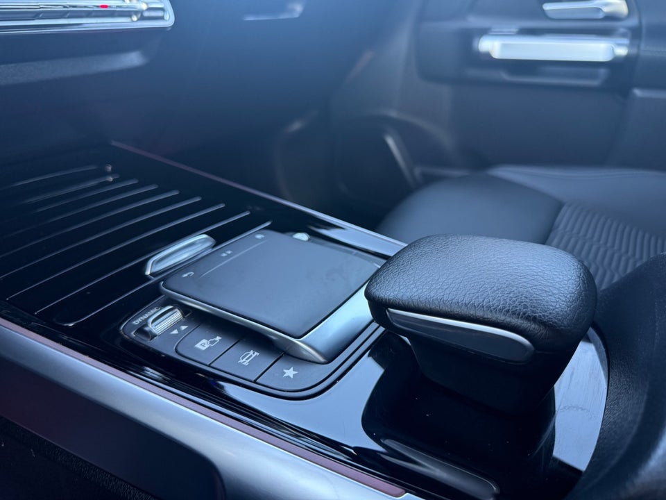 Mercedes EQB250+ Progressive 5d