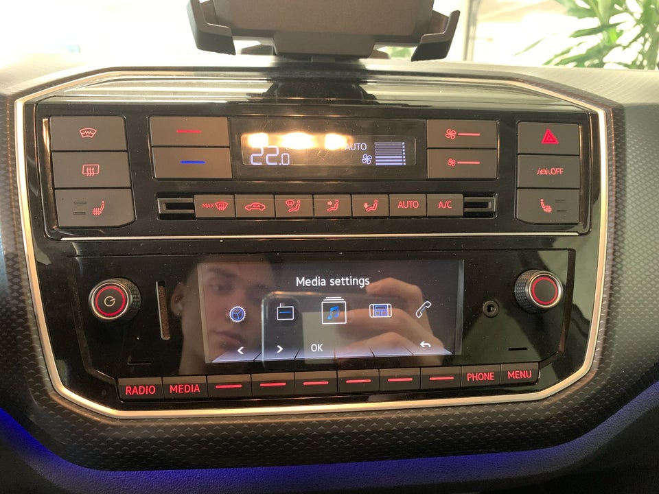 VW e-Up! Move Up! 5d