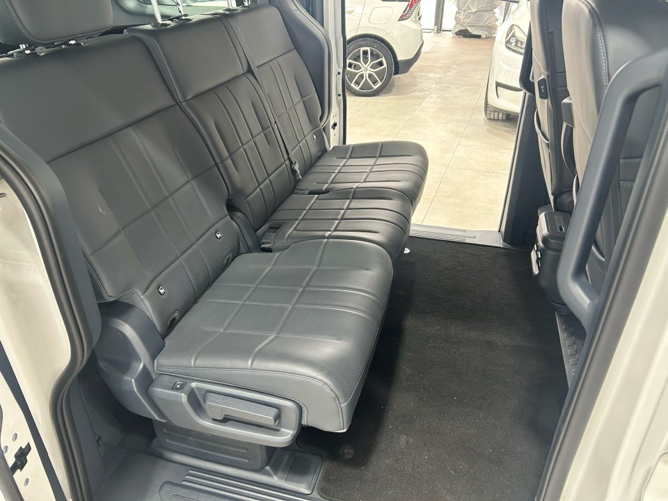 Kia PV5 71 Long Range Prestige 5d