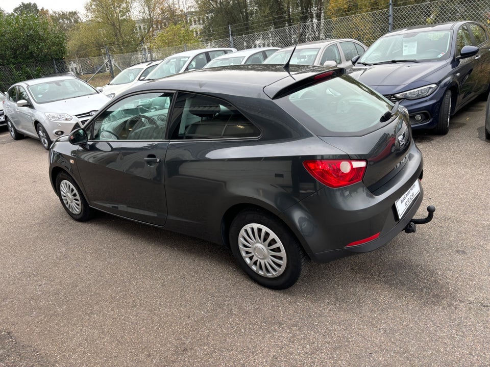 Seat Ibiza 1,4 16V Reference SC 3d