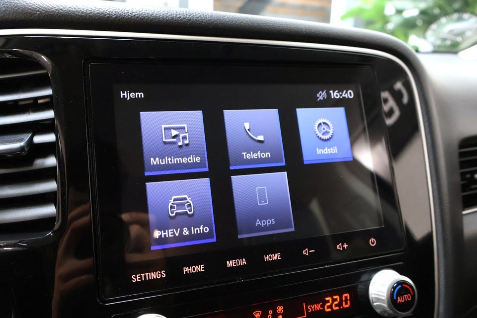 Mitsubishi Outlander 2,4 PHEV Intense CVT 4WD 5d