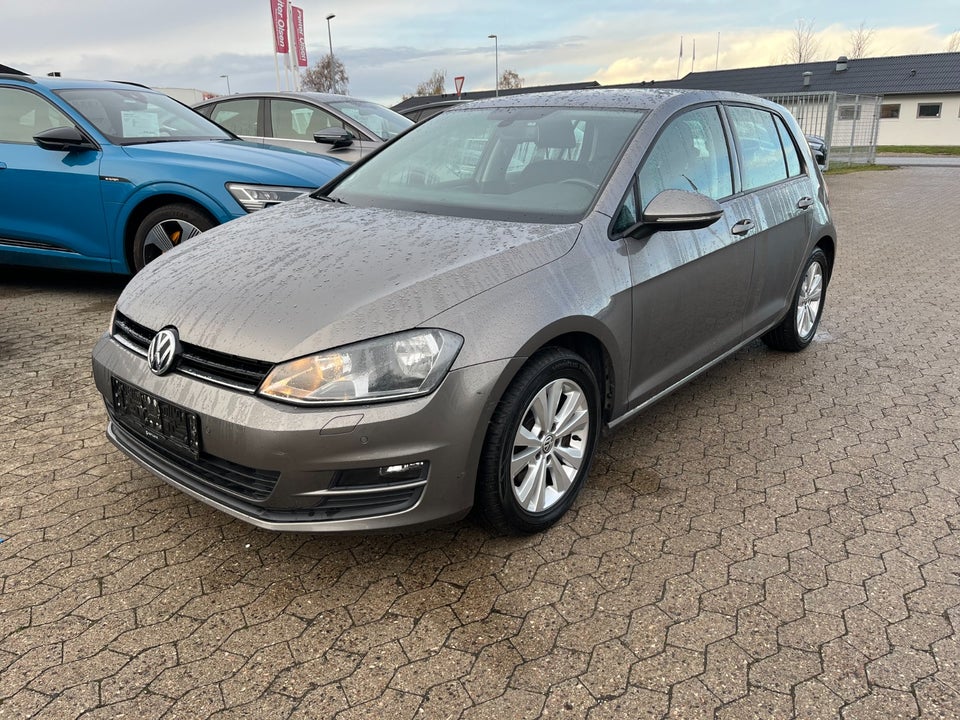 VW Golf VII 1,4 TSi 122 Comfortline BMT 5d