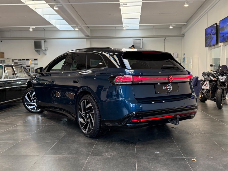 VW ID.7 77 Style Tourer 5d