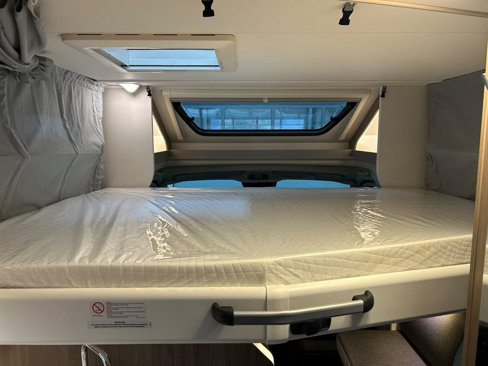 Carado T328 PRO+ 2,2 JTD 140 aut. 3d