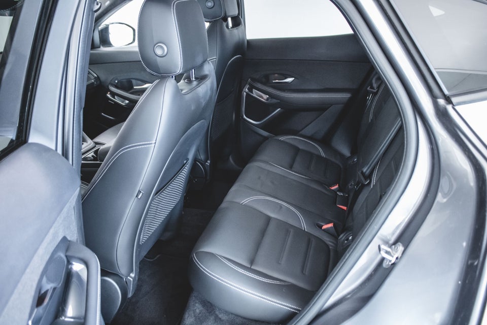 Jaguar E-Pace 1,5 P300e R-Dynamic SE aut. 5d