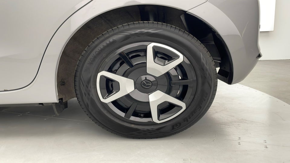 Mazda 2 1,5 e-SkyActive-G Centre-Line 5d