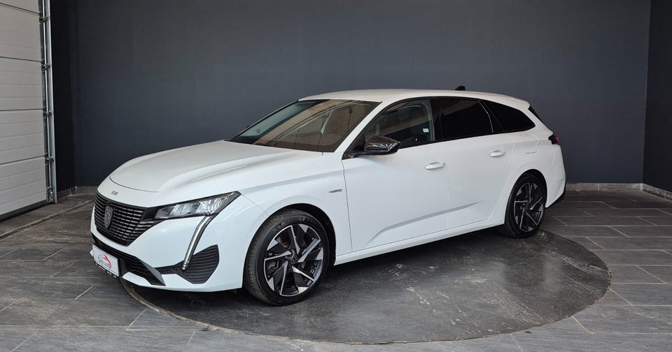 Peugeot 308 1,6 Hybrid Allure Pack SW EAT8 5d