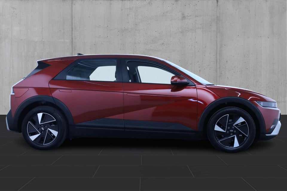 Hyundai Ioniq 5 84 Essential 5d