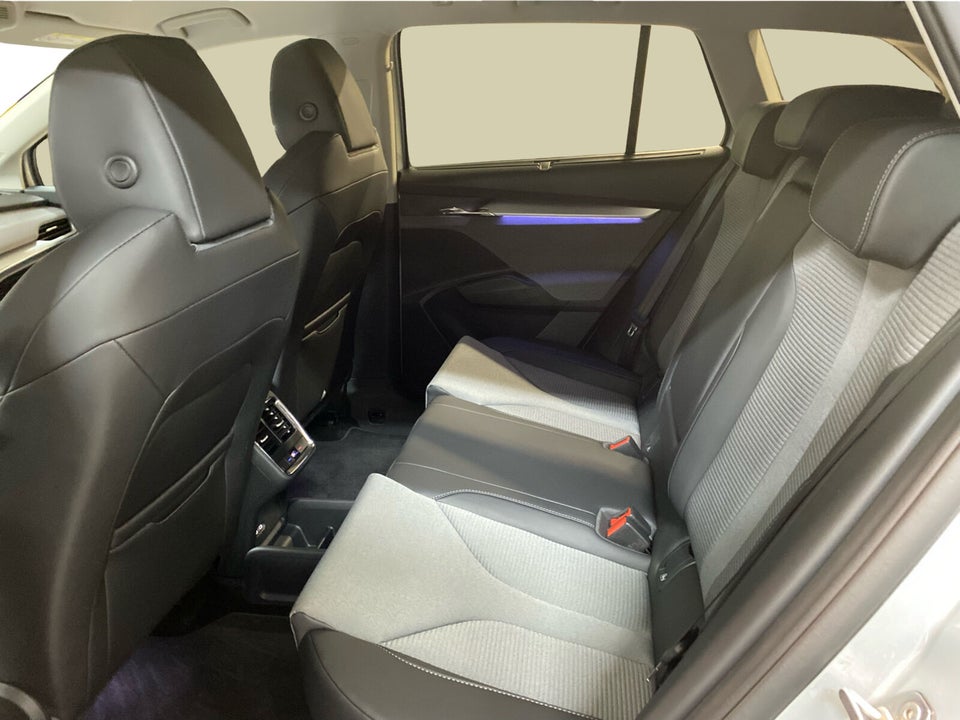 Skoda Enyaq 60 iV Premium 5d