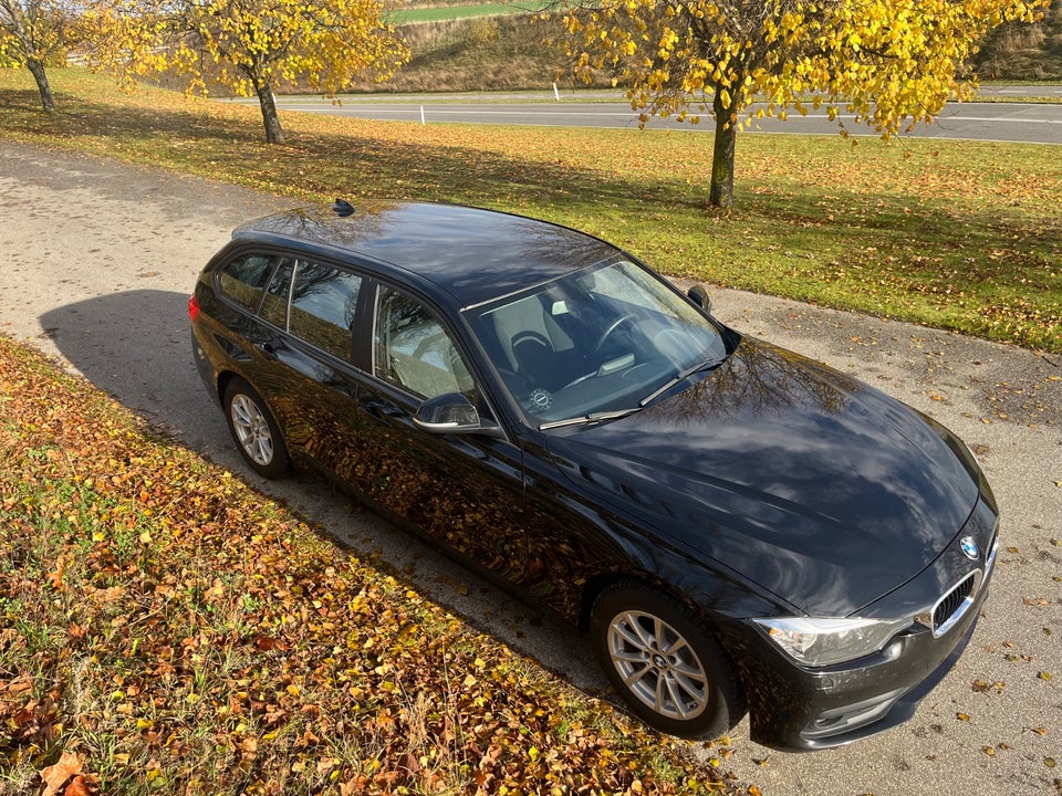 BMW 320d 2,0 Touring Advantage aut. 5d
