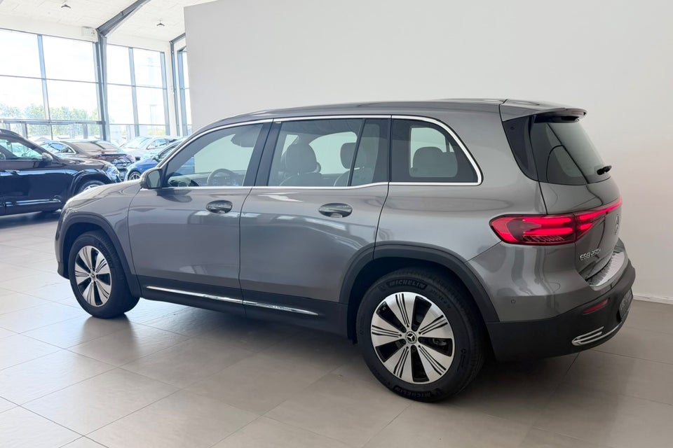 Mercedes EQB250+ Progressive 5d
