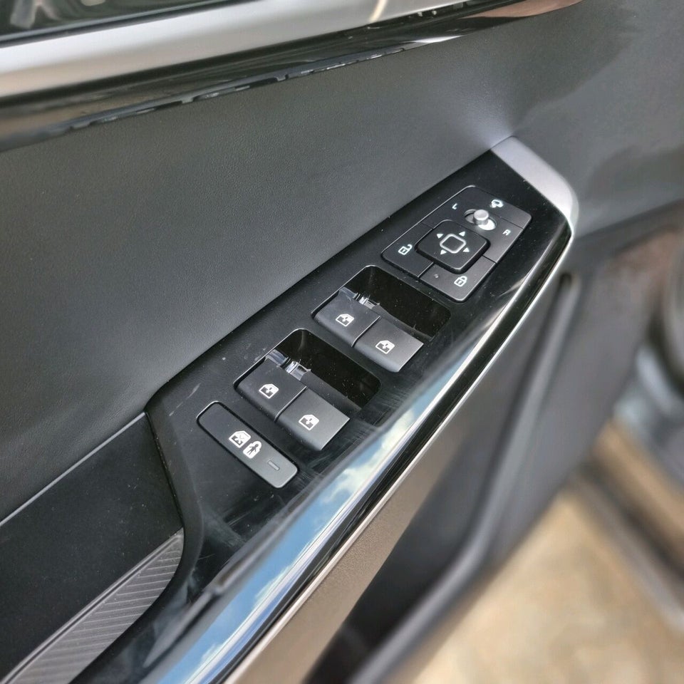 Kia EV6 77 Long Range 5d