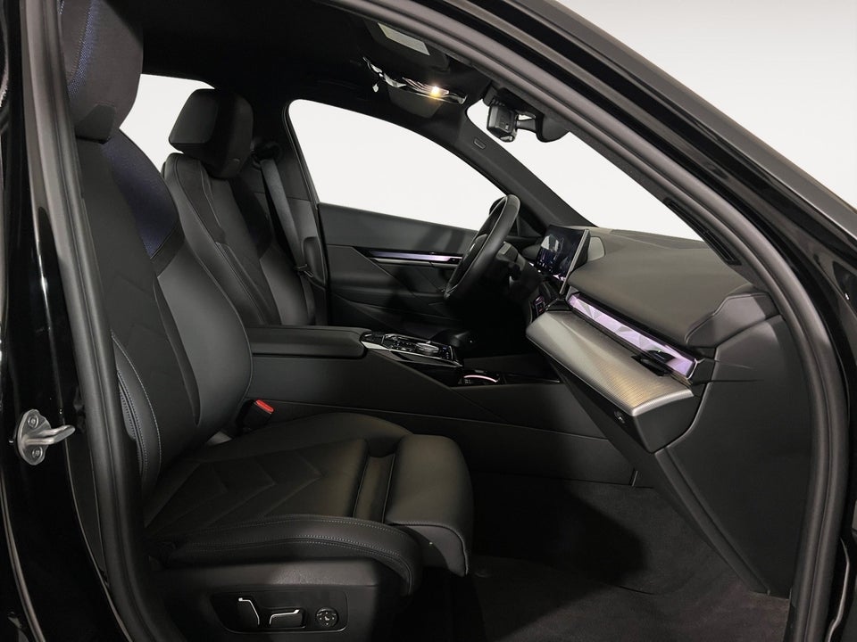 BMW i5 eDrive40 Fully Charged 4d