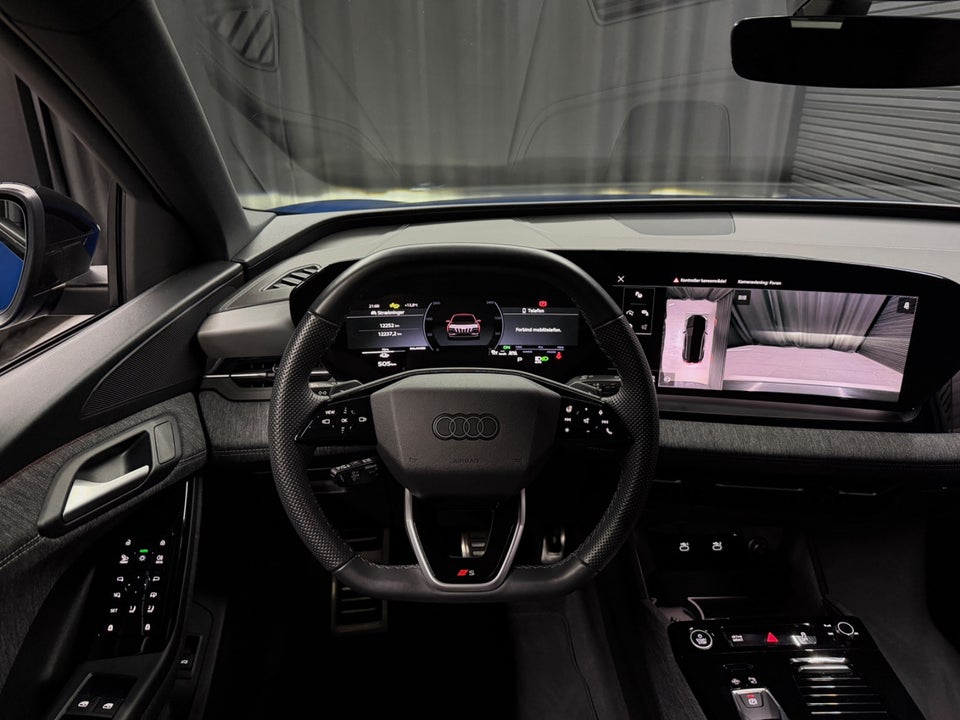 Audi Q6 e-tron Ultra quattro 5d