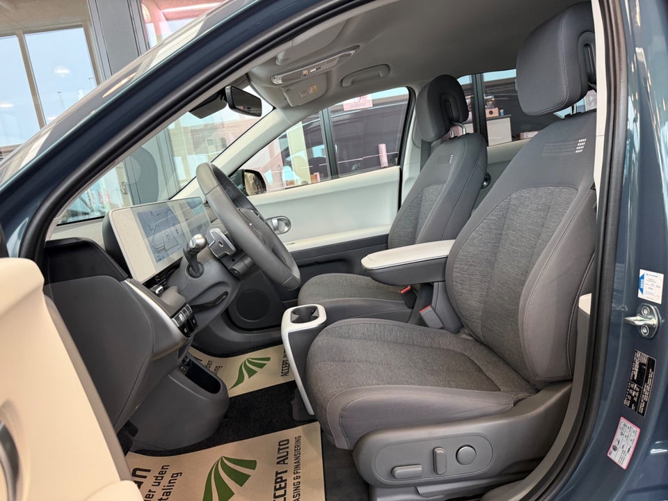 Hyundai Ioniq 5 77 Essential 5d