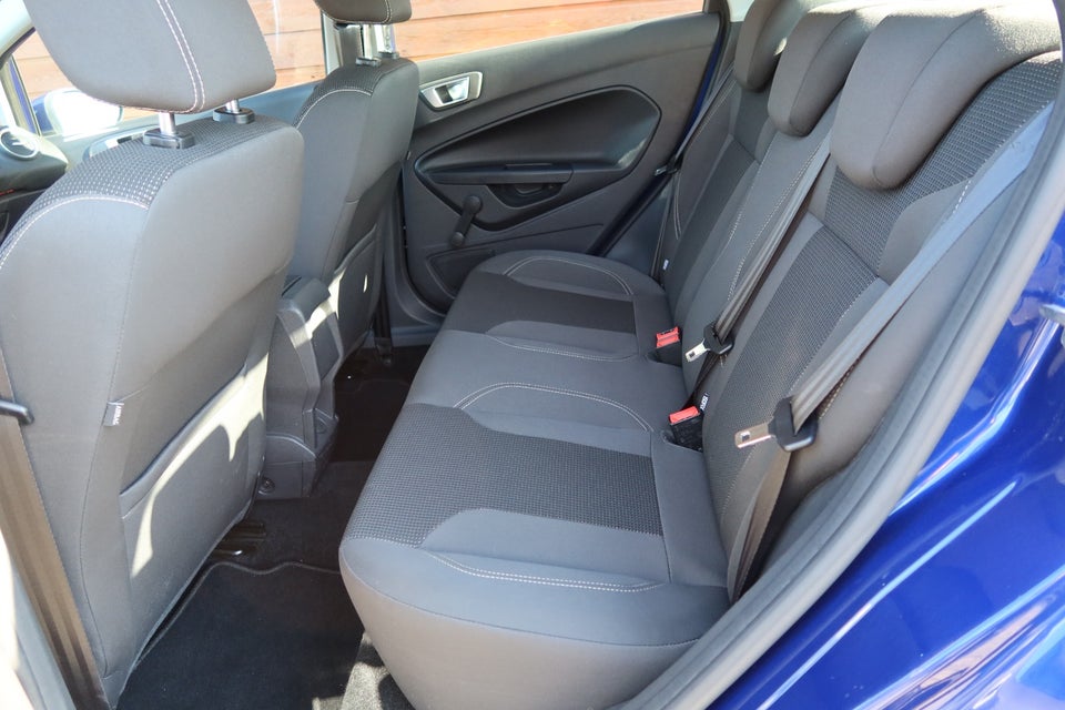 Ford Fiesta 1,0 EcoBoost Titanium 5d