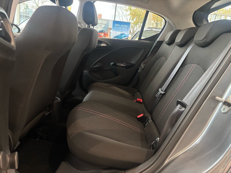 Opel Corsa 1,4 16V Sport 5d