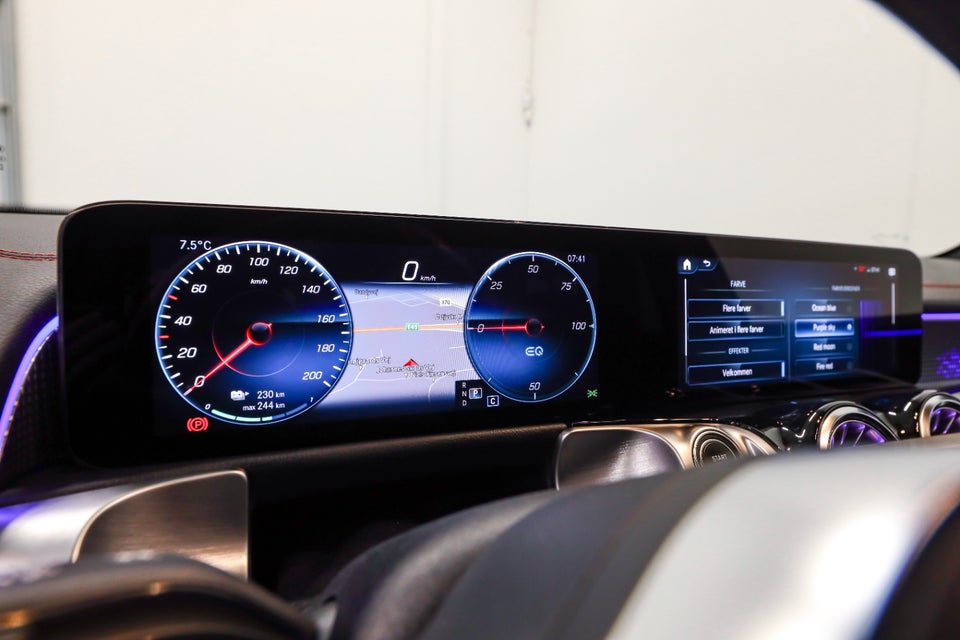 Mercedes EQB350 AMG Line 4Matic 7prs 5d