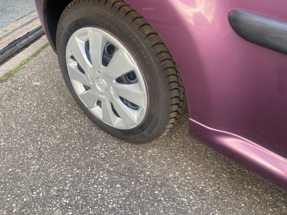 Peugeot 107 1,0 Cool 5d