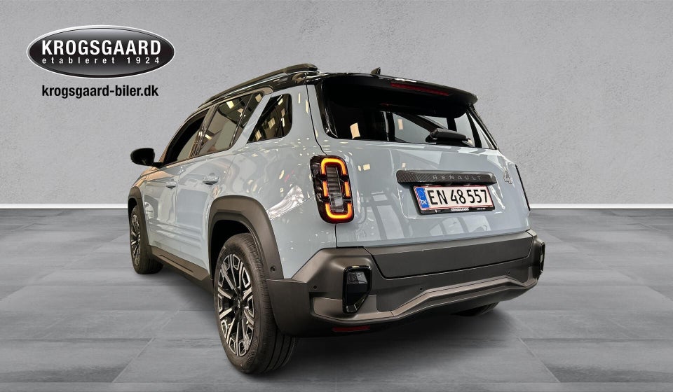 Renault 4 E-Tech 52 Iconic 5d