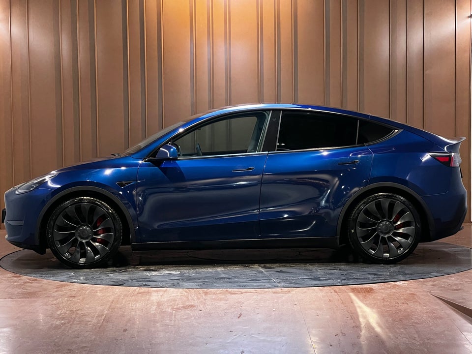 Tesla Model Y Performance AWD 5d