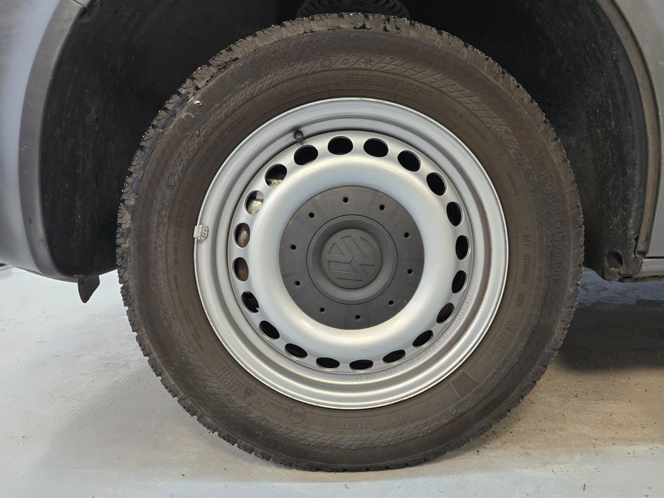 VW Transporter 2,0 TDi 140 Kassevogn DSG kort