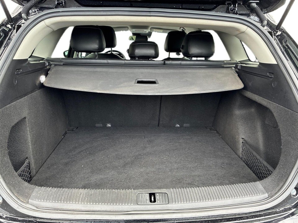 MG MG5 61 Luxury 5d